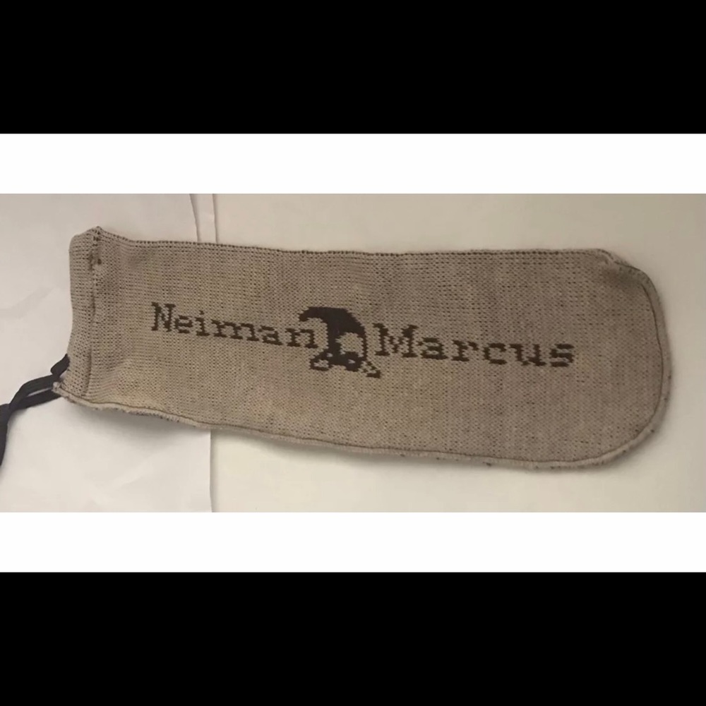 New Neiman Marcus Knit Shoe Bags Travel Beige Blue - Picture 12 of 16